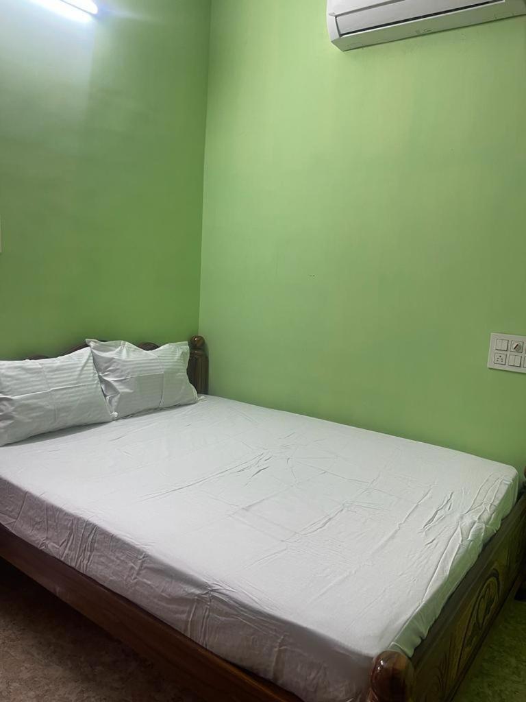 Madurai Home Stay Luaran gambar